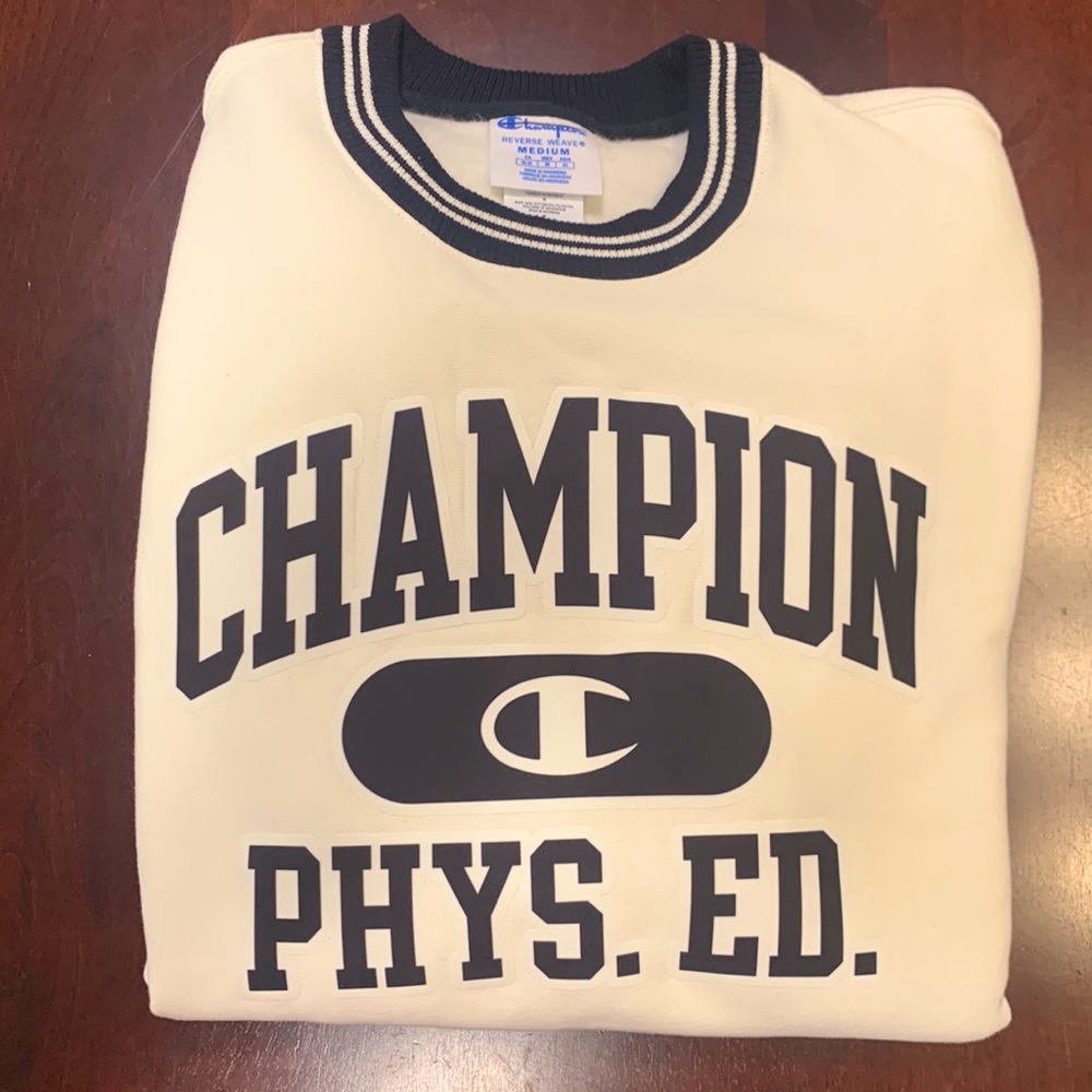 NEW! Champion sweatshirt, Medium, off white
